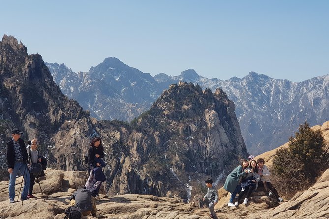 [Premium Private Tour] Mt Seorak & East Sea or Nami island from Seoul - Price and logistics: what’s included, what’s not