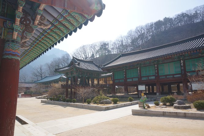[Premium Private Tour] Mt Seorak & East Sea or Nami island from Seoul - Lunch and pacing: how to not burn out on a 10–12 hour day