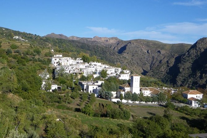 Premium Scenic Daytrip to Alpujarra Villages from Granada (Max 8) - Pampaneira: jarapa shopping time and lunch on your terms