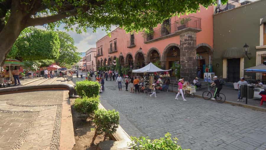 Premium Tequila Route with professional tasting - Cantaritos El Güero at Sunset: The Live-Music Finale