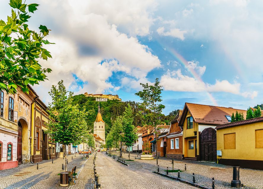 Premium Tour Bran & Peles Castle from Bucharest - Peleș Castle at Sinaia: Luxury With a Museum Brain
