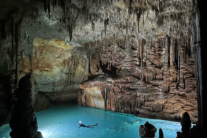 PREMIUM TOUR : Enjoy aquatic caves with caving guides - Cave Rules That Keep the Experience Worth It