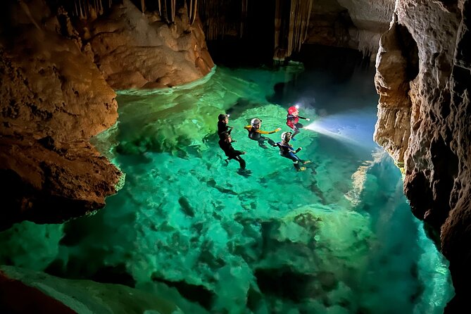 PREMIUM TOUR : Enjoy aquatic caves with caving guides - What to Bring (and What to Skip) for a 4-Hour Water Day