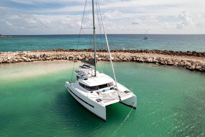 Private 40' Bali Catamaran – Drinks & Food Included - Snorkeling equipment included, with the reef as the point