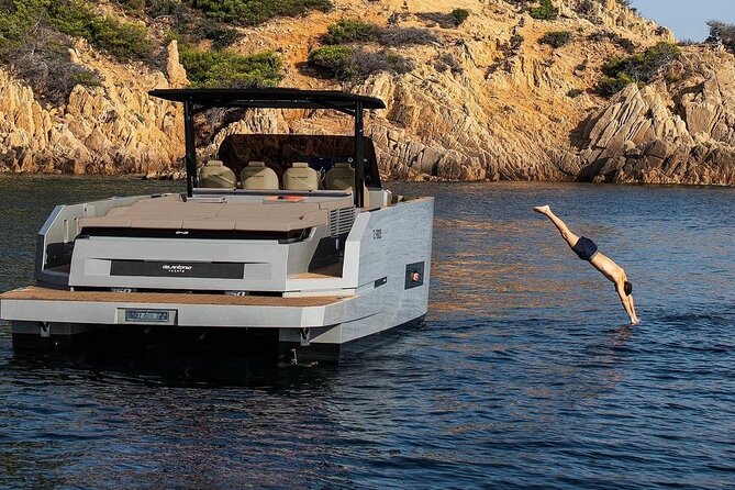Private 5-Hour Cruise on Brand-New Luxury Yacht in Mykonos (Para Voce) - Price and Value: What $1,203.32 per Group Really Buys
