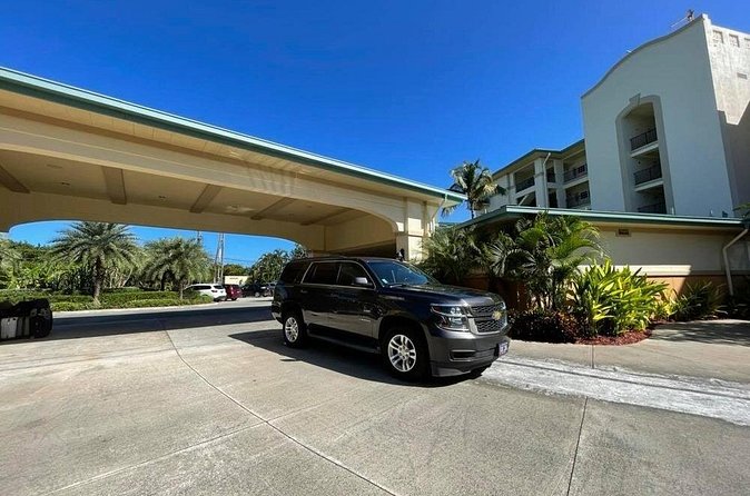 Private Airport Transfer in Luxury Vehicle- St. Thomas, USVI - Price and Value: $178.95 Per Group, Not Per Person