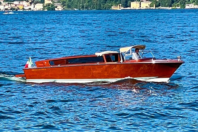 Private Cruise on Lake Como with Luxury Wooden Taxi Boat - Villa Troubetzkoy and the return toward Como’s viale Geno di Como
