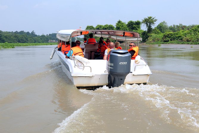 Private Cu Chi Tunnels tour by Luxury Speedboat - Lunch set menu in Vietnamese style: a needed reset after Cu Chi