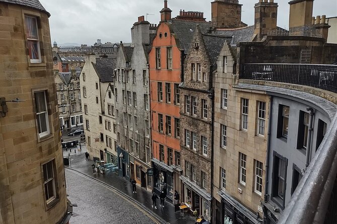 Private Edinburgh Full Day Guided Tour in a Black Cab LEVC TX - Pickup and the Simple Reality of a Private Day