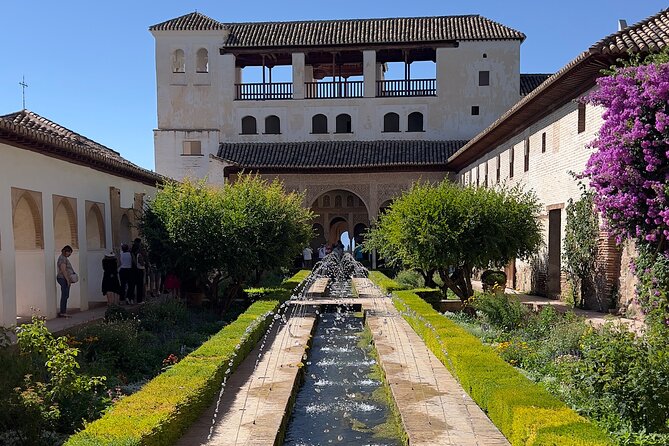 Private excursion to the Alhambra and Generalife - Should you book this private Alhambra and Generalife tour?