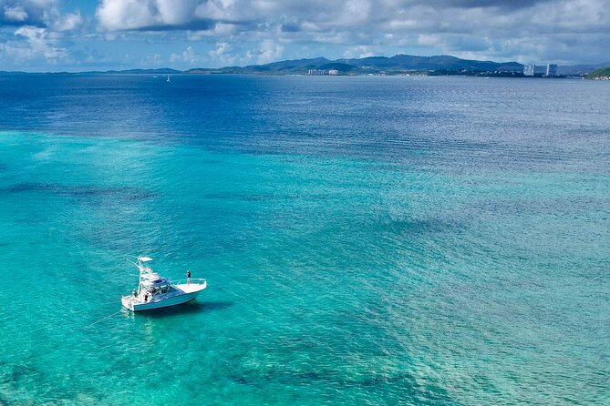 Private Luxury 36' Yacht from Fajardo to Icacos or Palomino - Food, water, and the BYOB rules (so your day stays easy)
