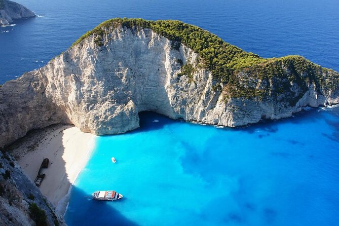 Private Luxury 6.5m 140hp Speedboat cruise Shipwreck & Blue Caves - Key highlights you’ll care about