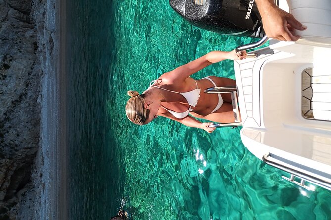 Private Luxury 6.5m 140hp Speedboat cruise Shipwreck & Blue Caves - Captain-First Service: Why Peter and Sotiris Matter