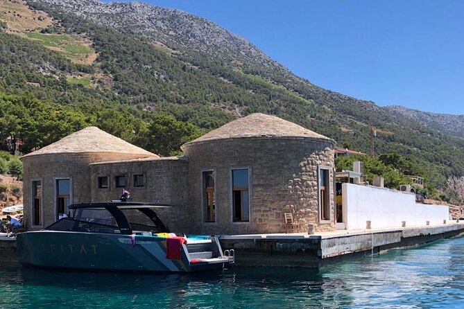 Private Luxury boat from Hvar, Brač and Split - Luxury Boat Comfort: What You Actually Get On Board