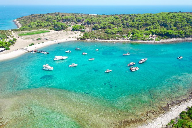 Private Luxury Boat tour for 12 from Split, Brac, Trogir, Hvar - Why this private speedboat day feels different from the usual boat tour