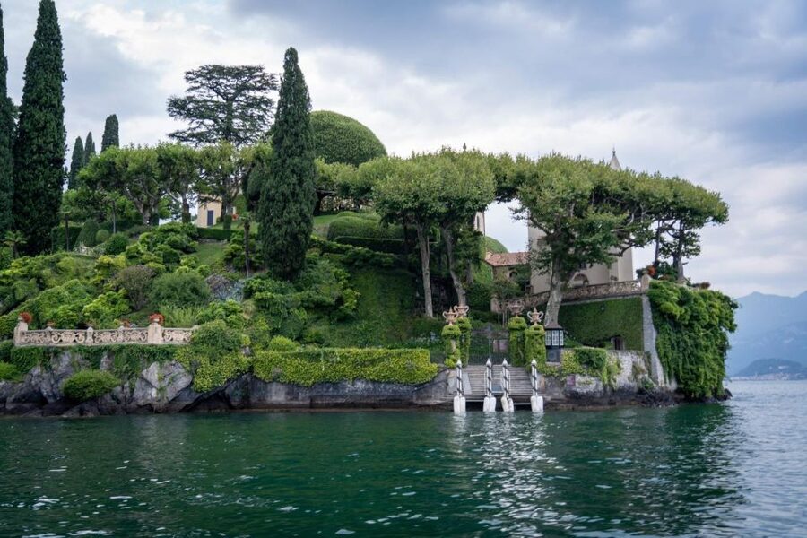 Private Luxury Boat Tour of Lake Como with Stops & Drinks - Bellagio and Villa Del Balbianello: The Lake’s Most Cinematic Mile