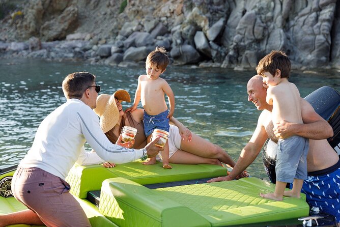 Private Luxury Boat Tour to Kimolos & Poliegos - Stop 1: Goupa Kara and Kimolos’s fishing-village details