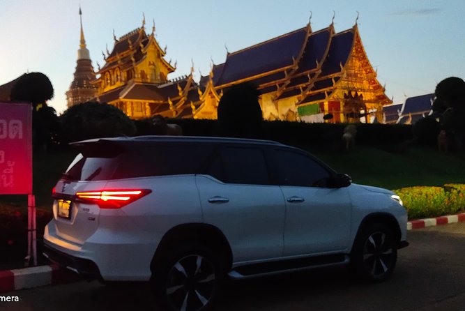 Private Luxury Car rental + English speaking driver: - Private luxury car rental with an English-speaking driver: what that really means in Chiang Mai