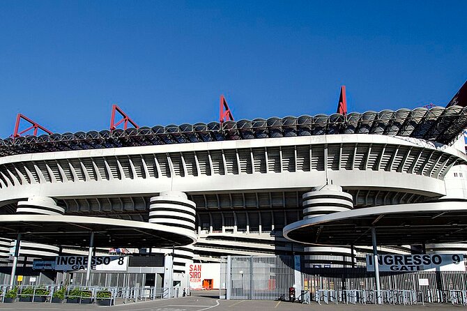 Private Luxury day Transfer from Linate Airport to Milan - The ride itself: AC, Wi‑Fi, and luggage limits