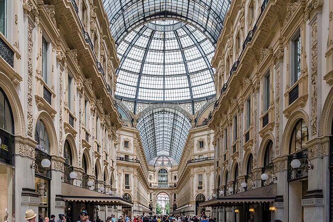 Private Luxury day Transfer from Linate Airport to Milan - Extra fees and time limits you should know upfront