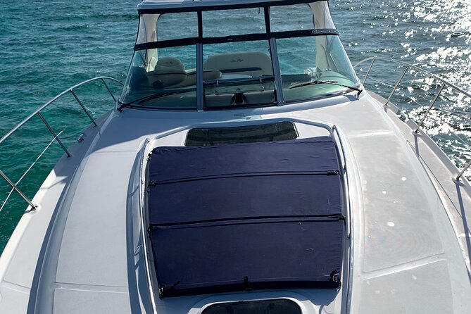 Private Luxury HalfDay w/Jetski Stingray City, Snorkeling & Starfish Beach Tour - Food, Drinks, and On-Board Comfort That Actually Help