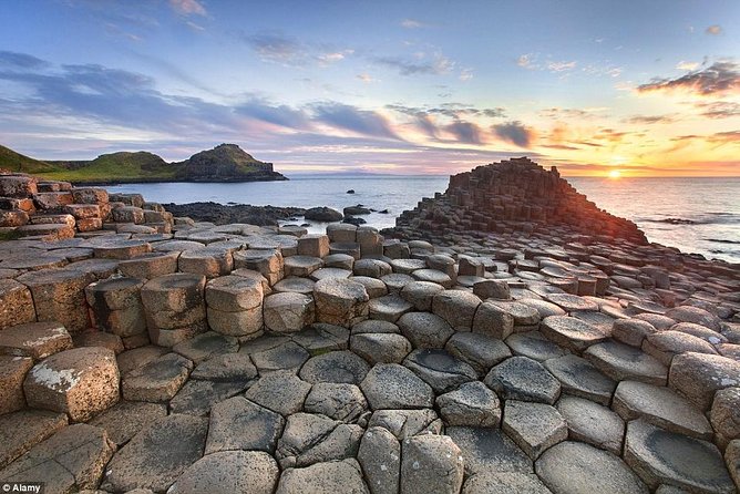 Private Luxury Mercedes Rope Bridge Giants Causeway Coastal Tour - Bushmills Distillery: history plus time to smell the atmosphere