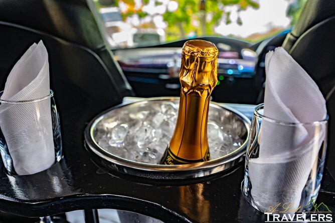 Private Luxury Round-Trip Transfer: Hewanorra International Airport - Luxury touches that actually help after a flight