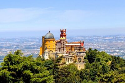 Private Luxury Sintra Full Day skip-line Tour Discover Wonderland - Pena Palace: Romantic Views from the Top of the Mountain