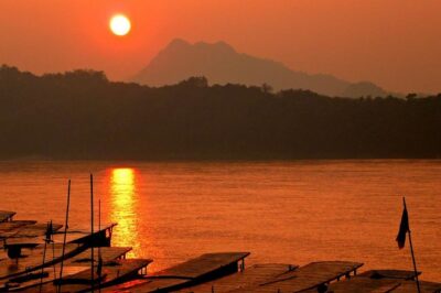 PRIVATE Luxury Sunset Mekong Afternoon trip from HCM city - Bee Farm Honey Tea, Coconut Candy, and Quiet Rowing Branches