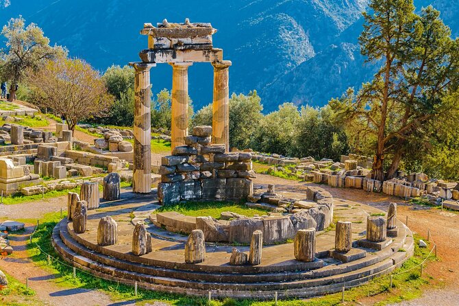 Private Luxury Tour: Delphi & Thermopylae – The 300’s Legacy - Delphi Archaeological Museum: the 1-hour payoff for serious artifact fans