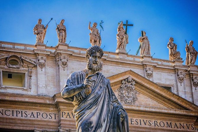 Private Luxury Transportation Between Rome and Civitavecchia Port - Comfort details that make a difference: AC, luggage allowance, and family needs