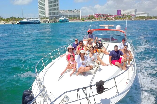 Private Luxury Yacht 55FT Rental in Cancun - Isla Mujeres (Playa Norte) and the Swim-Stop Reality Check