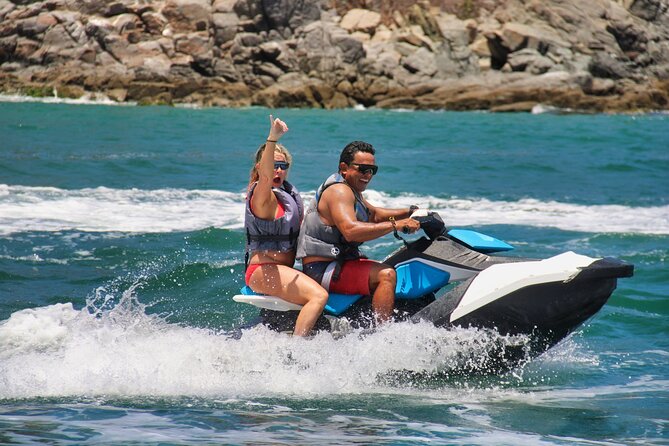 Private Luxury Yacht Chica 55' VIP All Inclusive + Jet Ski - Los Arcos National Park Stop: Caves and Granite Arches