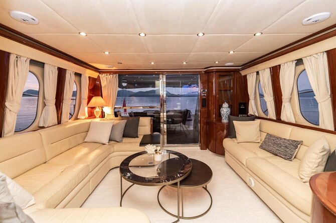 Private Luxury Yacht Cruise on Bosphorus - What the experience feels like in real life (and who it suits)