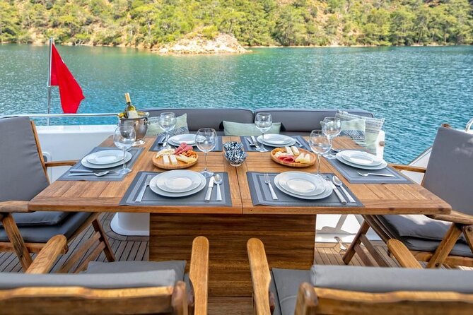 Private Luxury Yacht Cruise on Bosphorus - Practical tips so your sail goes smoothly