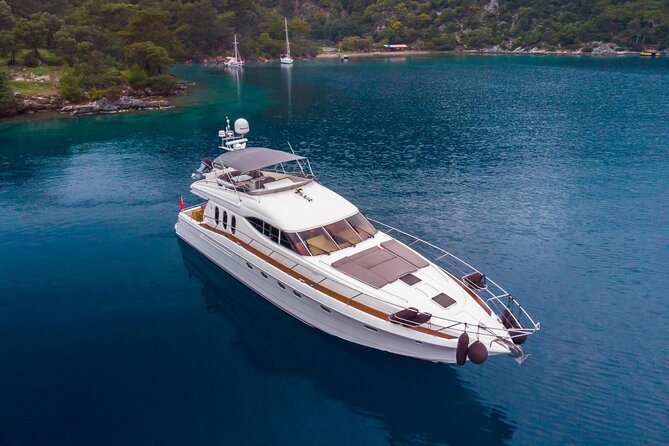 Private Luxury Yacht Cruise on Bosphorus - Should you book this Bosphorus private yacht cruise?