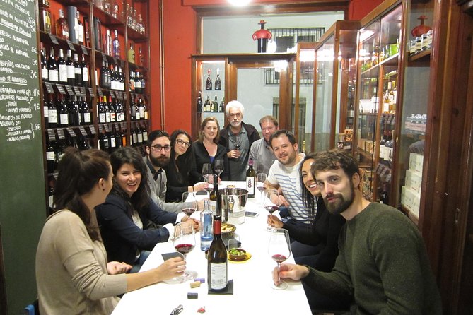 Private premium wine tasting with snacks in Valencia's old town - A 6pm Wine Break in Valencia’s Old Town Plaza