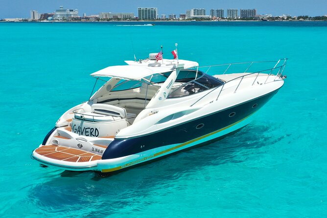 Private Premium Yacht 46FT Rental in Cancún - Crew Service That Makes the Day Feel Effortless