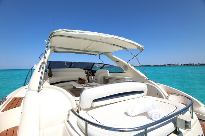 Private Premium Yacht 46FT Rental in Cancún - Price and Value: When $283.18 Per Group Makes Sense