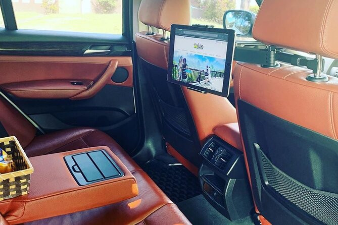 Private Round Trip Airport (UVF) Transfer: Luxury SUV - Key Reasons This Transfer Works Well