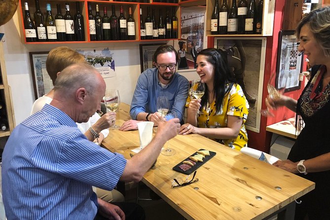 Private Wine & Gourmet Tapas Tour in Madrid with Sommelier - Stop 2: Modern vermouth cocktails with Gordal olives