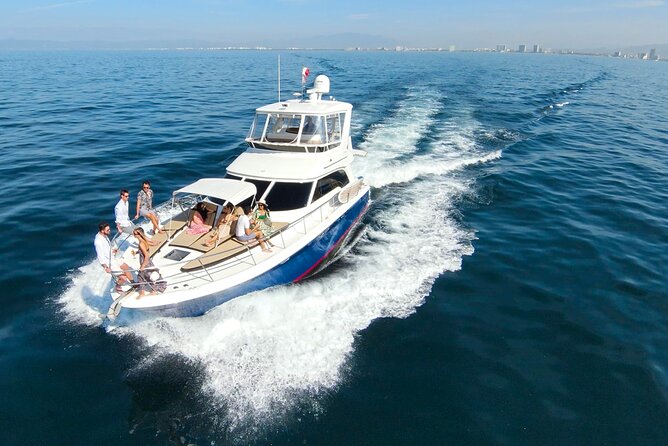 Puerto Vallarta: Private Luxury Yacht Sunset Cruise with Open Bar - Entering Los Arcos: The Photo-First Part of Your Sail