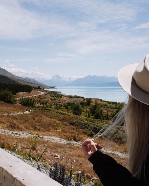 Queenstown: Small Group Mt Cook Day Tour - Glacier options: helicopter flights and Glacier Explorer boat tour