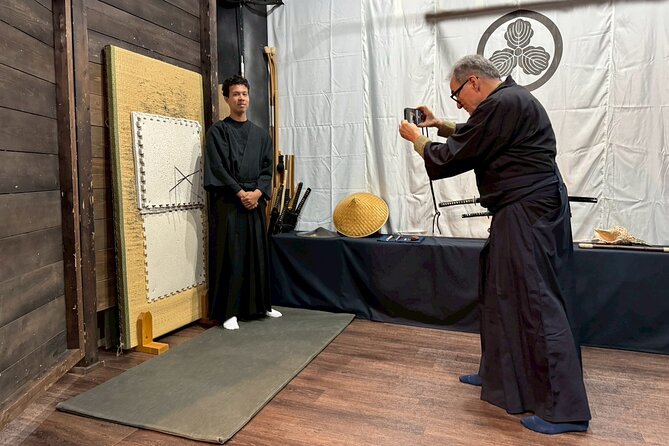 Real Samurai & Ninja Experience in Tokyo, 90‑Min Hands‑On Session - Shuriken Throwing With a Mental Goal