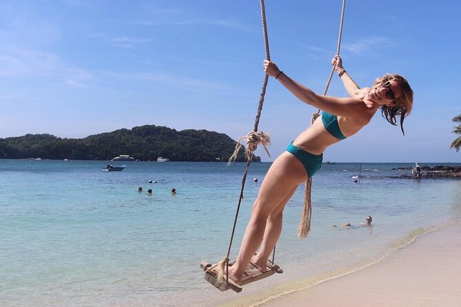 REAL snorkel &island hopping by SPEEDBOAT-EXPLORE CUISINES(MAX12) - Vietnamese BBQ Lunch + Three-Region Food Intro: More Than a Meal Stop
