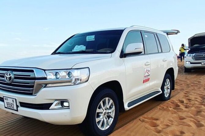 Red Sand Tourism desert safari with premium camp - Dune bashing in Lahbab: the adrenaline, plus a built-in safety rhythm