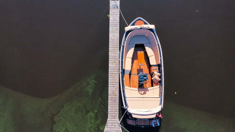 Riga: Private tour - City Panorama with premium class boat - Price and value: why $29 can work for a private boat day