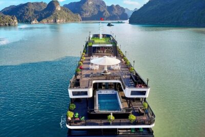 RITA CRUISE - LUXURY 5 STAR CRUISE in HALONG BAY from HANOI - Rita Cruise comfort: 5-star standards, private balconies, and a deck that actually works