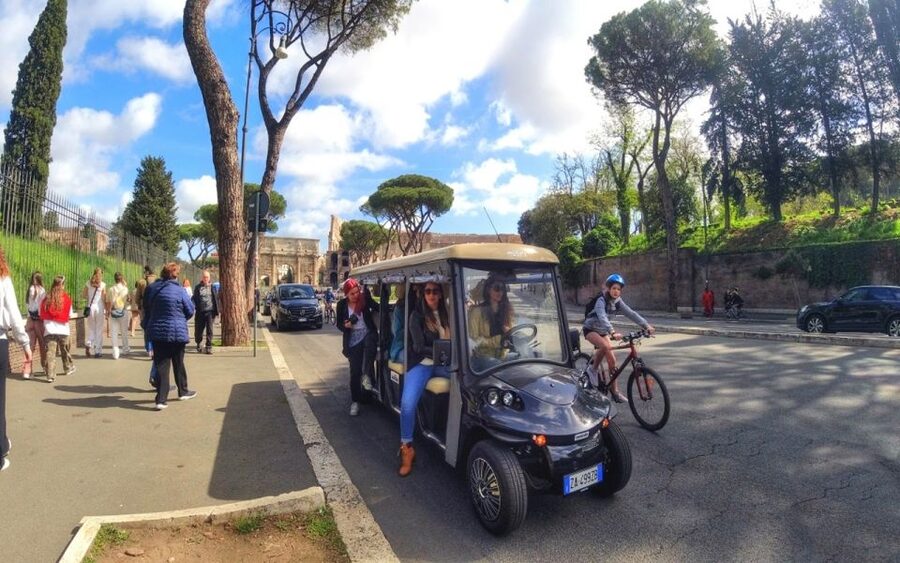 Rome: 3-Hour Panoramic Luxury Golf Cart Tour - Key things I’d circle before you book