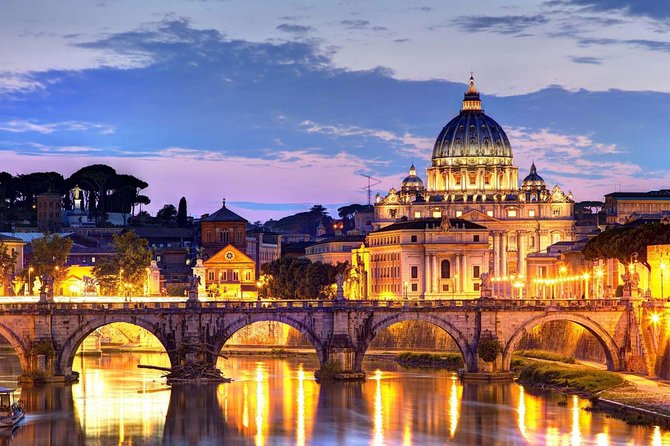 Rome 4 Hours Private Guided Tour with Pickup in Luxury Minivan - Trevi Fountain: the classic shot, plus a sanity strategy